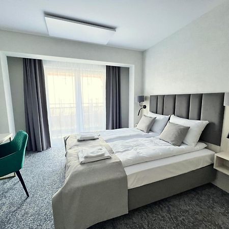 Silver Baltic Aparthotel Колобжег Екстериор снимка